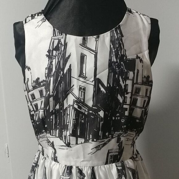 Sweet Sinammon City Dress - Picture 3 of 6